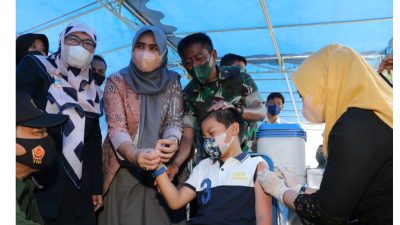 Wabup Sumenep: Pentingnya Vaksinasi Untuk Anak Usia 6-11 Tahun.