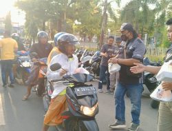 Serentak Mencari Berkah Ramadhan, YNCI Sumenep Chapter Kembali Berbagi Takjil