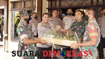 Sejumlah Personil Kodim 0827 Mendatangi Polres Sumenep