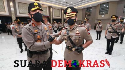 Polda Jatim Menggelar Sertijab Untuk 12 Kapolres
