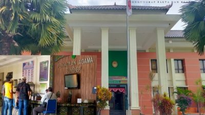 PA Sumenep Digeruduk Sejumlah Media Dan LSM