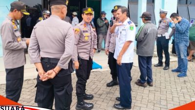 Polres Sumenep Melakukan Giat Pengamanan Keberangkatan Penumpang