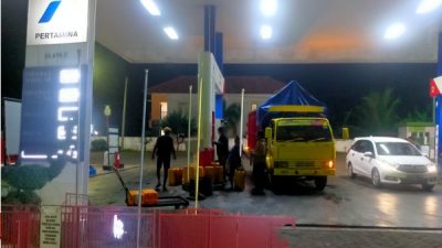 Lemahnya Penegakan Hukum Penjualan BBM Bersubsidi Pada Jerigen Terus Dilakukan SPBU