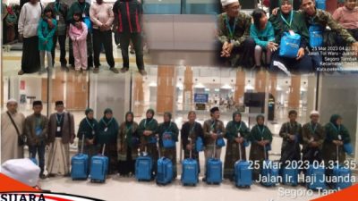 EBONY Wisata Memberangkatkan 16 Jama'ah Umroh