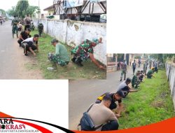 Kekompakan TNI Polri Membersihkan Lapangan Giling Sumenep