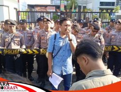 Kejari Sumenep Digeruduk Mahasiswa Berdemonstrasi Jilid II Terkait Kasus BSI