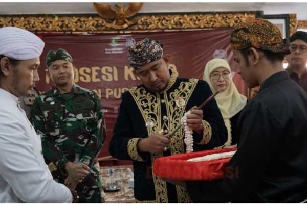 Kirab Pusaka: Masyarakat Bersama Pemerintah Lestarikan Budaya Sumenep