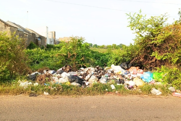 Pemerintah Dinilai Abai, Sampah Menumpuk di Tengah Wabah Campak
