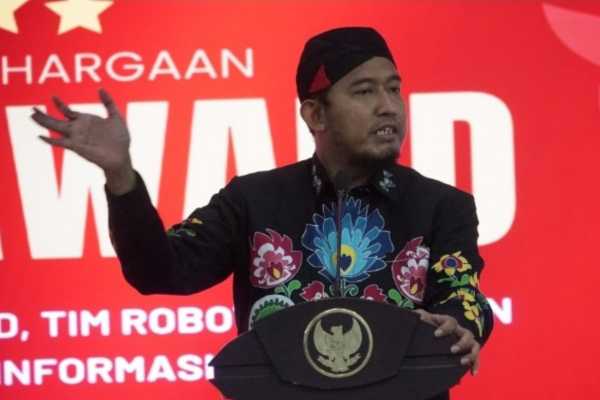 Pemkab Sumenep Menetapkan Kebijakan Penggunaan Busana Santri