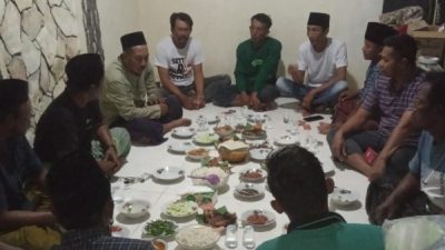 Danramil Sapudi Pererat Silaturahmi Masyarakat Pesisir