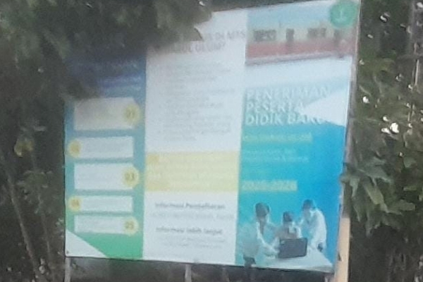 5 Murid Dengan 10 Guru, Akreditasi MTs Darul Ulum Dipertanyakan